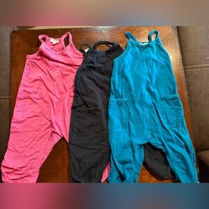 Chelsea & Violet set of 3 Vibrant Pink, Ocean Blue, & Black Pocketed Jumpsuit 2T